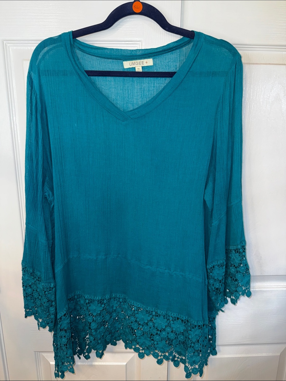 Umgee Teal V-Neck Tunic with Lace Hem